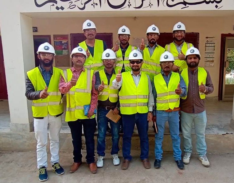 Safety professionals participating in professional safety management training